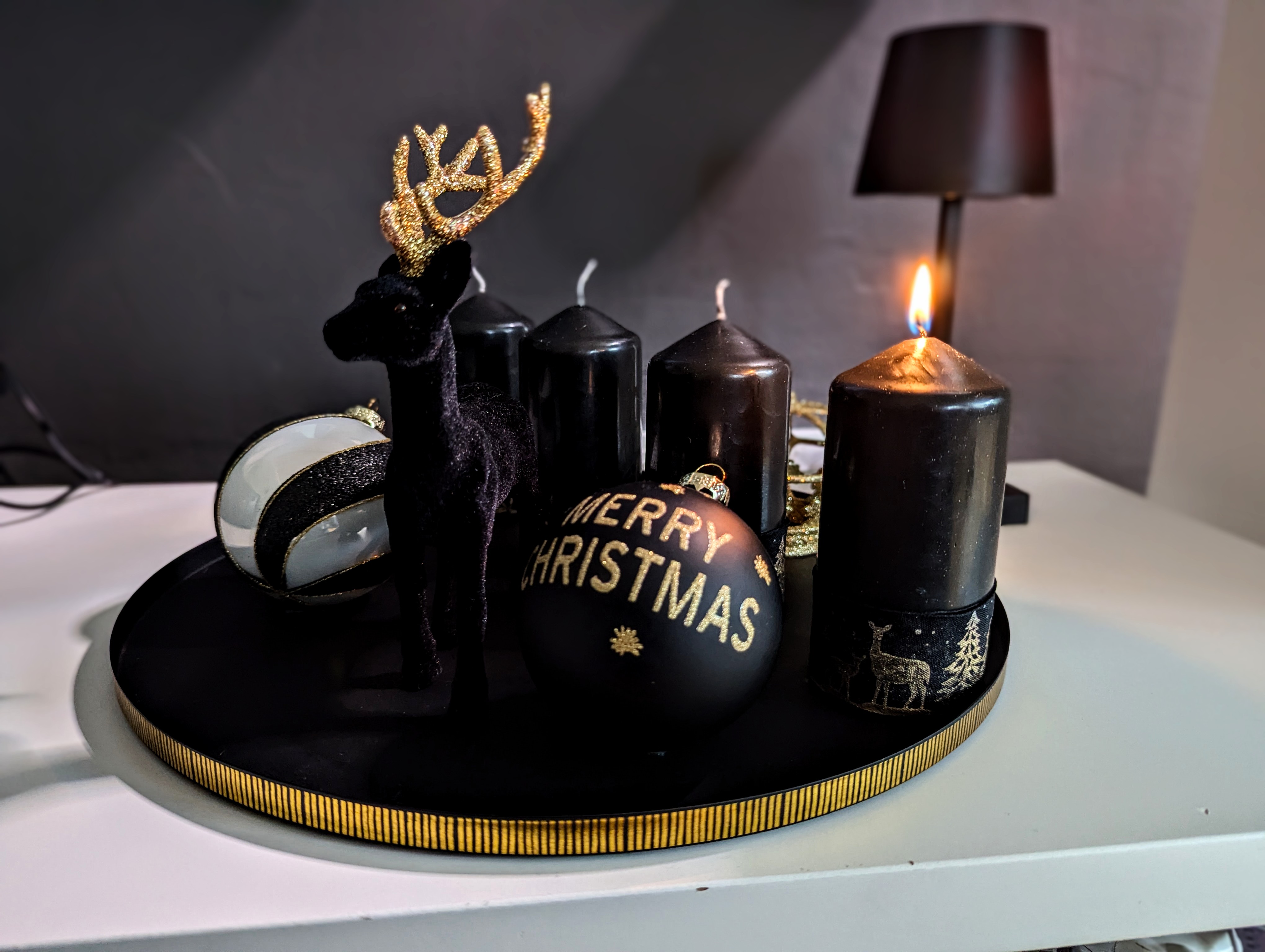 A Weihnachtsschmuck Tellerl